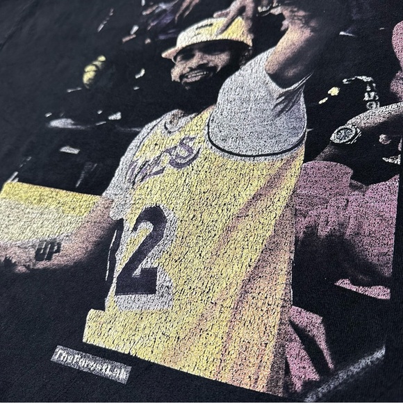 Forest Lab Nipsey Hustle LA Lakers Jersey RIP Graphic T-Shirt Black Men’s 2XL - Picture 6 of 8